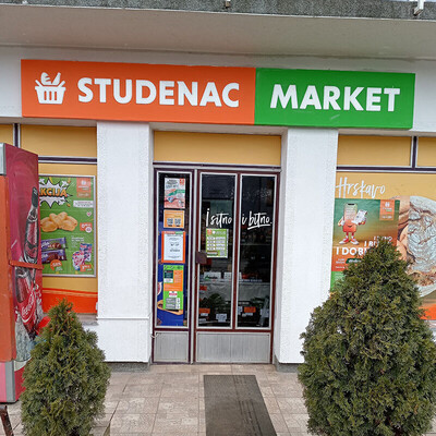 T1107 Dvor