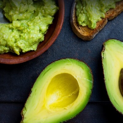 Avokado (humus, guacamole, mousse)